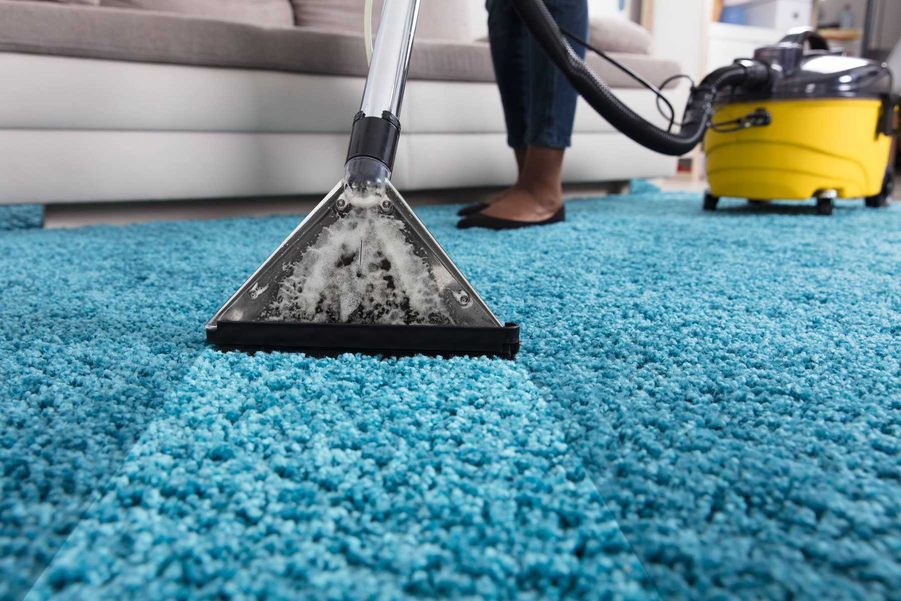 7 cách giặt thảm trải sàn tại nhà khô nhanh sạch khuẩn